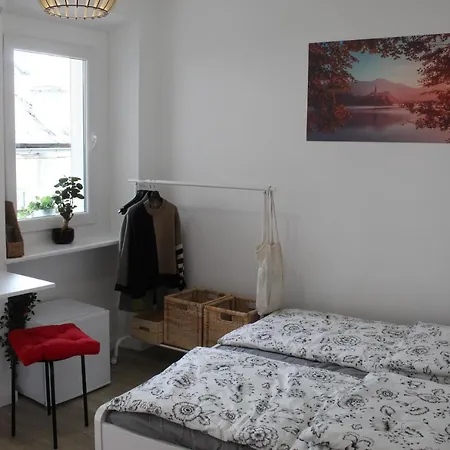 Central 1787 Apartment *